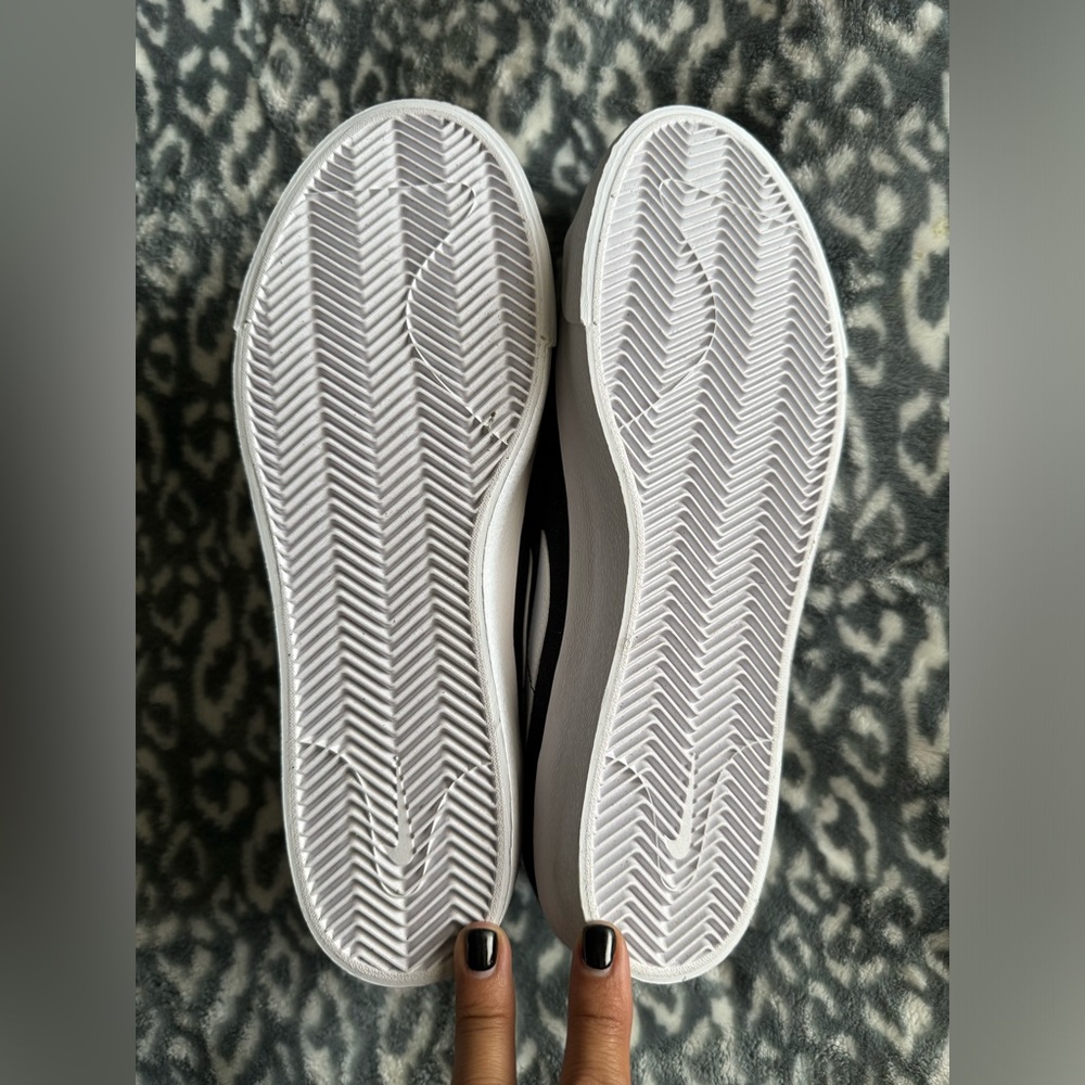 Nike SB Black Canvas Blazer Court Mid - Picture 6 of 7